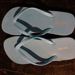 Old navy flip flops